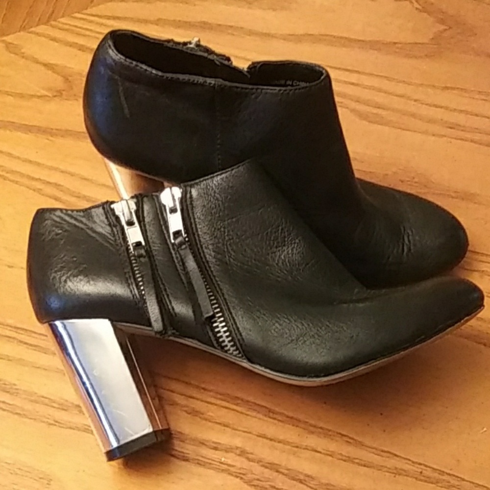 Dolce Vita Ankle Boots